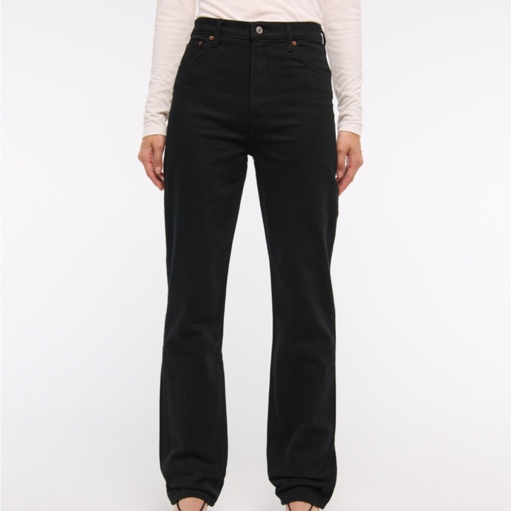 Ultra High Rise 90s Straight Jean